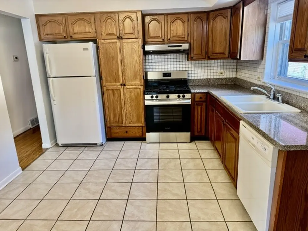 617 Lavergne Avenue Wilmette IL 60091
