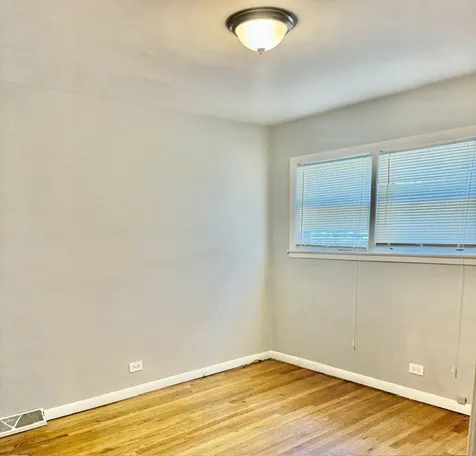 617 Lavergne Avenue Wilmette IL 60091