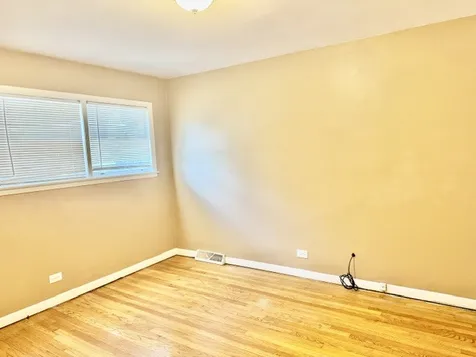 617 Lavergne Avenue Wilmette IL 60091