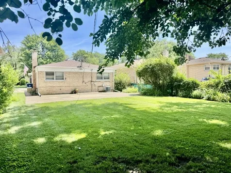 617 Lavergne Avenue Wilmette IL 60091