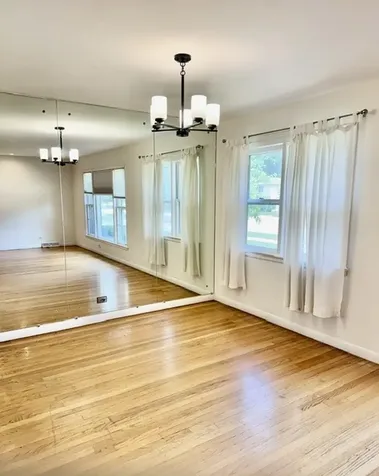 617 Lavergne Avenue Wilmette IL 60091