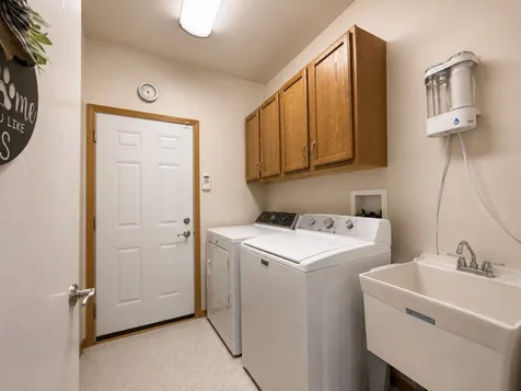 828 Bohannon Circle Oswego IL 60543