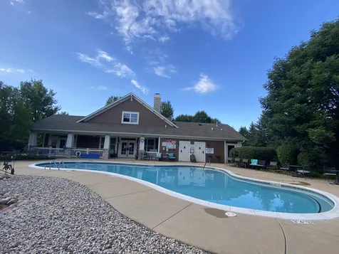 828 Bohannon Circle Oswego IL 60543