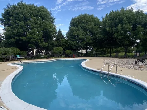 828 Bohannon Circle Oswego IL 60543