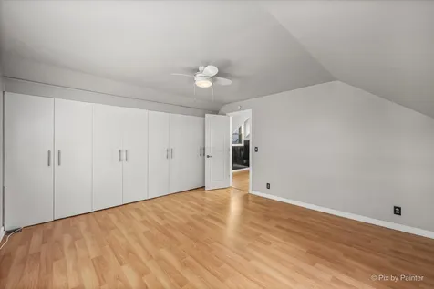 5016 North Oak Street Crystal Lake IL 60012