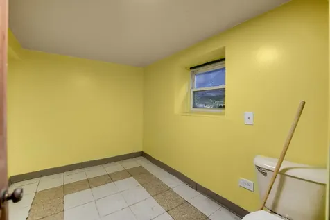 4757 South Rockwell Street Chicago IL 60632
