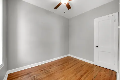 4757 South Rockwell Street Chicago IL 60632