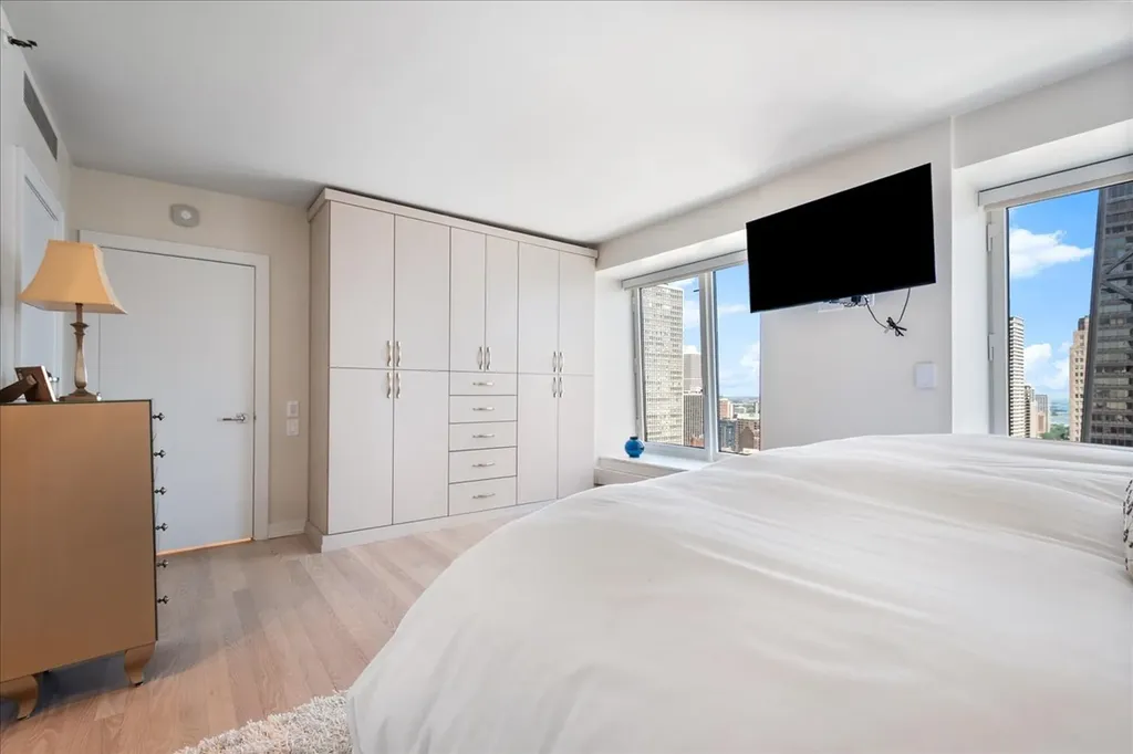 161 East Chicago Avenue Chicago IL 60611
