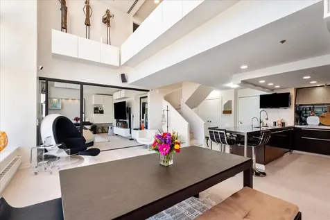 161 East Chicago Avenue Chicago IL 60611