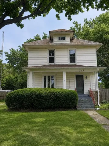 308 East Washington Street Ashkum IL 60911