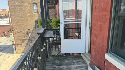 420 North Noble Street Chicago IL 60642