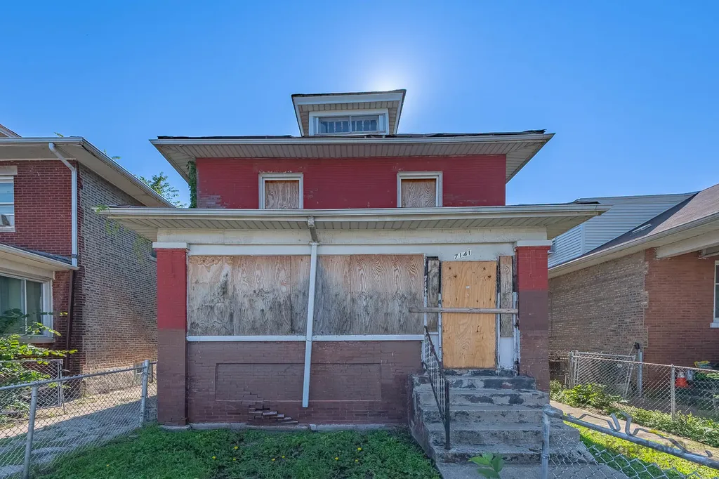 7141 South Woodlawn Avenue Chicago IL 60619