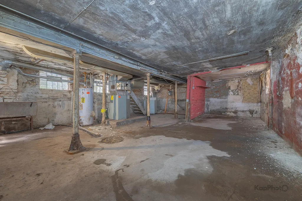 7141 South Woodlawn Avenue Chicago IL 60619