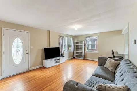 409 Englewood Avenue Hillside IL 60162