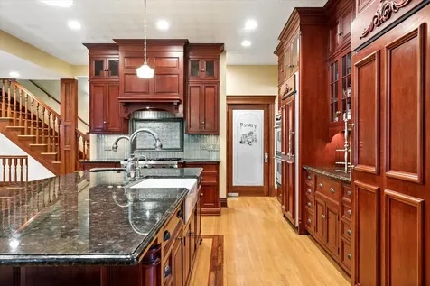 636 North Dunton Avenue Arlington Heights IL 60004