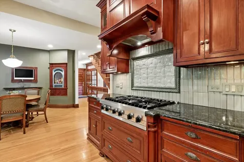 636 North Dunton Avenue Arlington Heights IL 60004