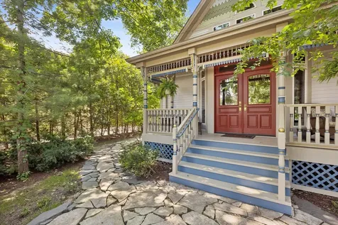 636 North Dunton Avenue Arlington Heights IL 60004