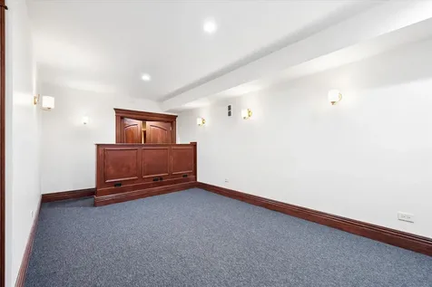 636 North Dunton Avenue Arlington Heights IL 60004