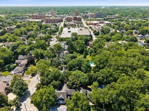 636 North Dunton Avenue Arlington Heights IL 60004