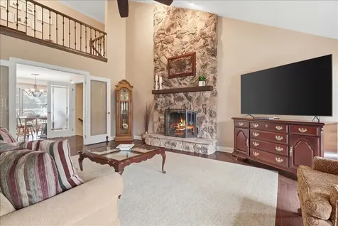 1615 North Dale Avenue Arlington Heights IL 60004