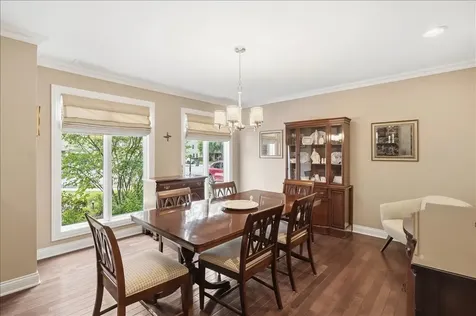 1615 North Dale Avenue Arlington Heights IL 60004
