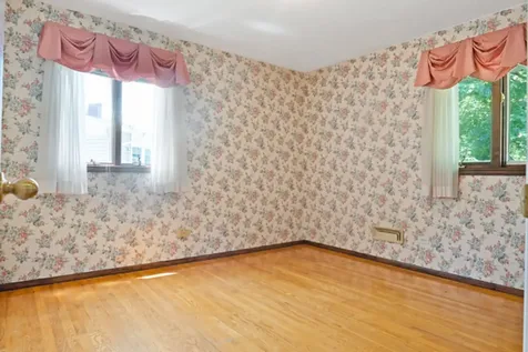 99 Indianwood Drive Thornton IL 60476