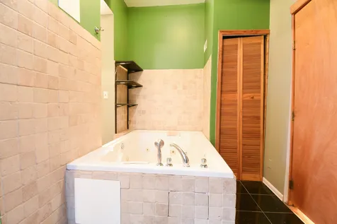 3332 West Lemoyne Street Chicago IL 60651