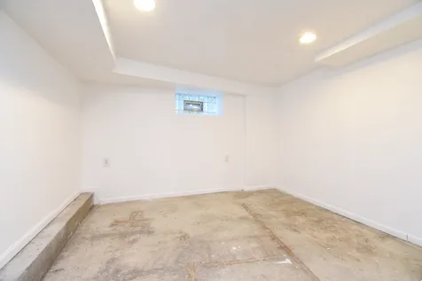 3332 West Lemoyne Street Chicago IL 60651