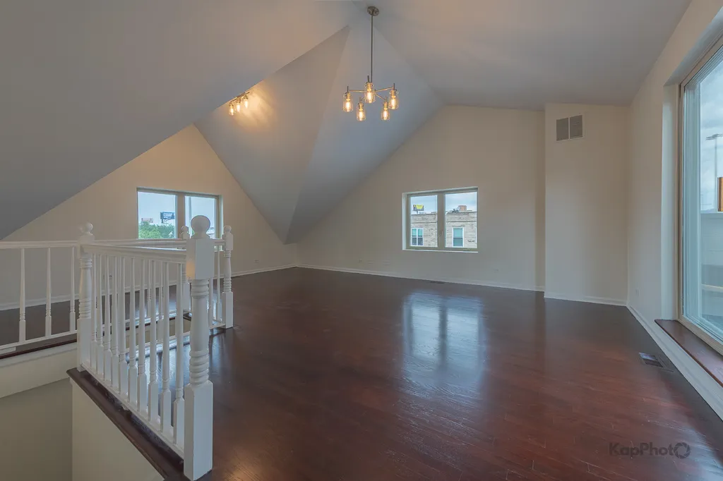 2601 South Emerald Avenue Chicago IL 60616