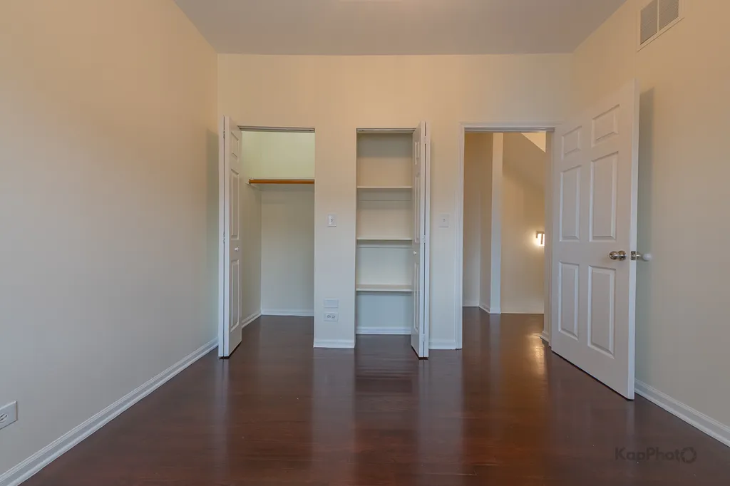 2601 South Emerald Avenue Chicago IL 60616