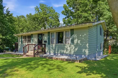 1104 Elm Place Dixon IL 61021