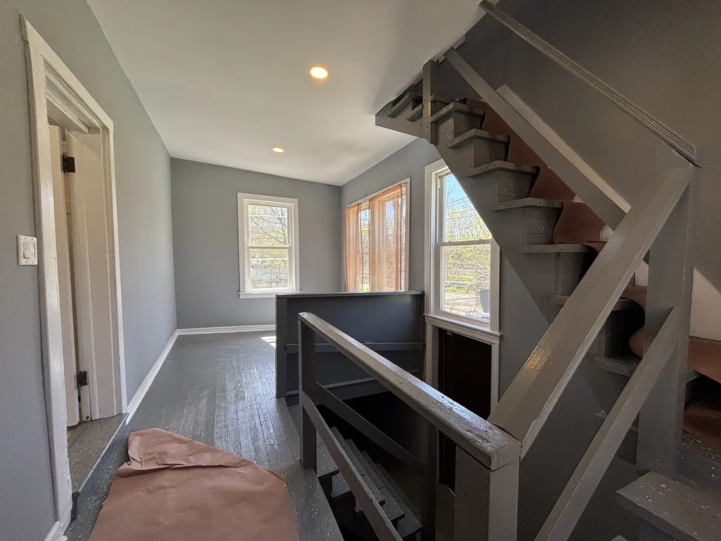 9236 South Blackstone Avenue Chicago IL 60619
