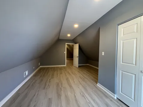9236 South Blackstone Avenue Chicago IL 60619