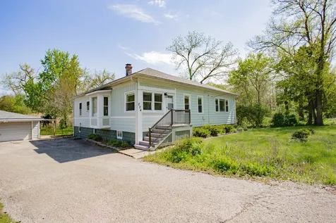22W724 Saint Charles Road Glen Ellyn IL 60137