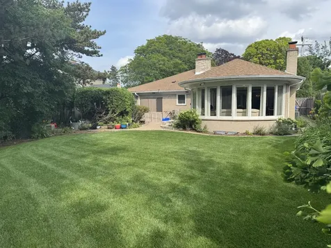 6618 North Lightfoot Avenue Chicago IL 60646