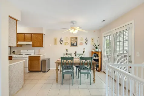 177 Village Creek Drive Lake In The Hills IL 60156