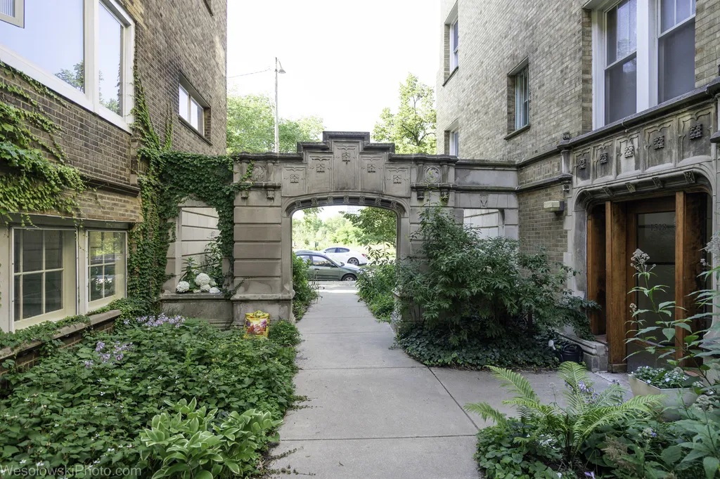 1522 East 59th Street Chicago IL 60637