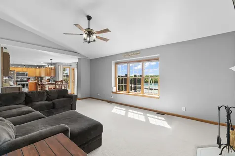 531 Meadow Lane Hinckley IL 60520