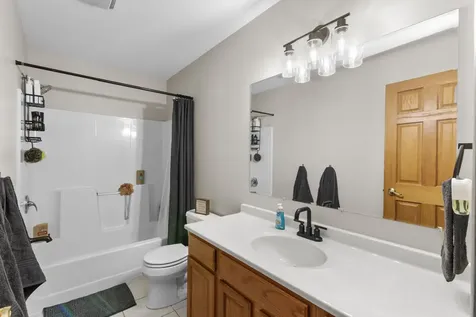 531 Meadow Lane Hinckley IL 60520
