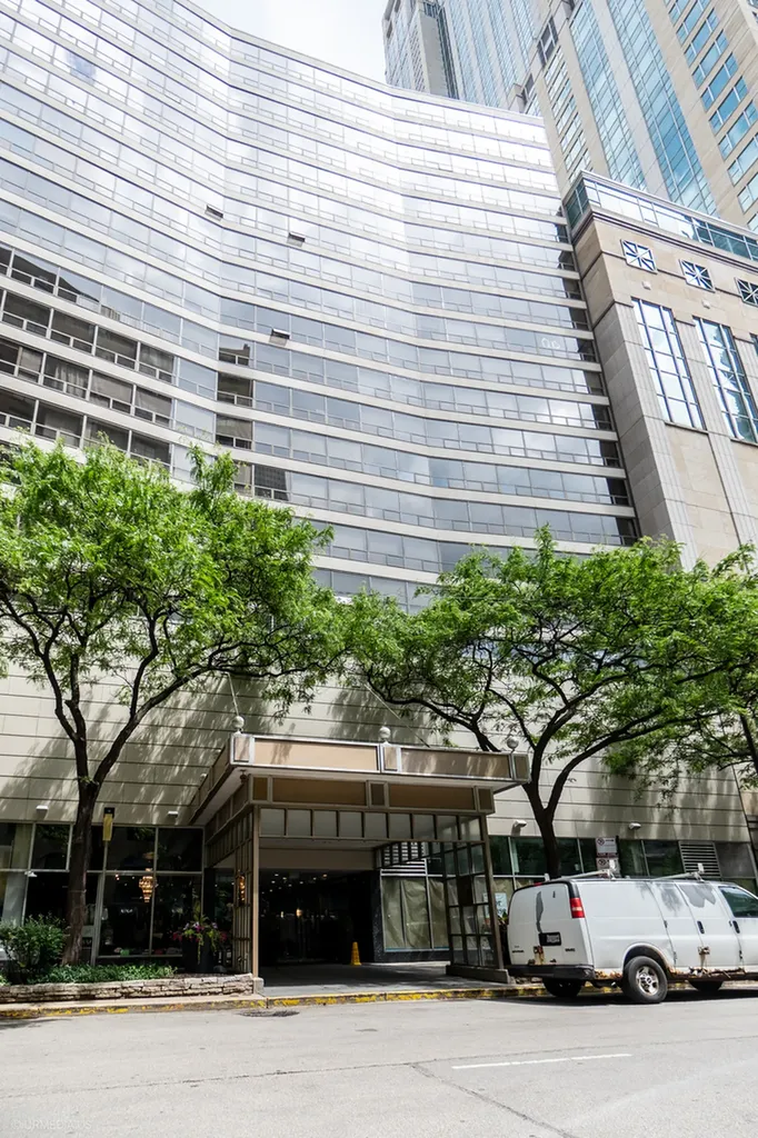 110 East Delaware Place Chicago IL 60611
