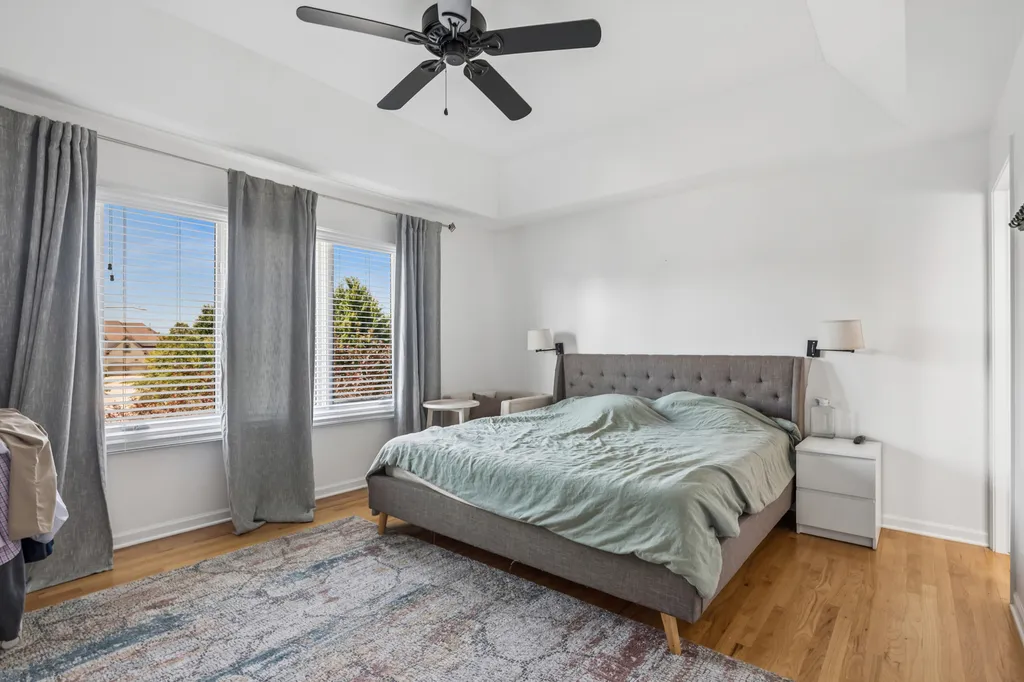 2207 Leverenz Road Naperville IL 60564