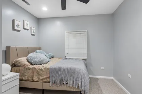 2207 Leverenz Road Naperville IL 60564