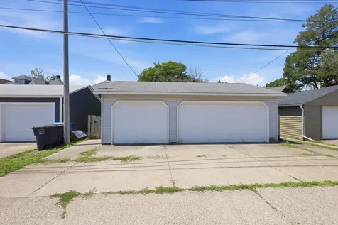 1810 15 Street Moline IL 61265