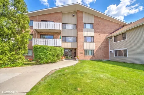 4000 Bayside Drive Palatine IL 60074