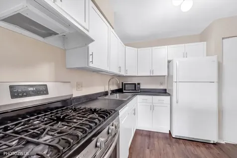 4000 Bayside Drive Palatine IL 60074