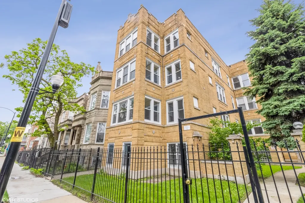 1854 South Central Park Avenue Chicago IL 60623