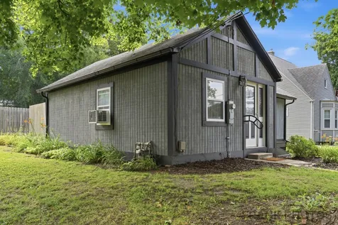 602 South Ottawa Avenue Dixon IL 61021
