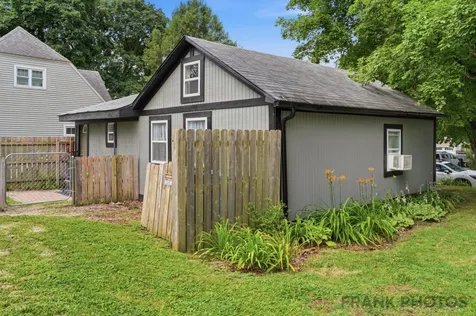 602 South Ottawa Avenue Dixon IL 61021