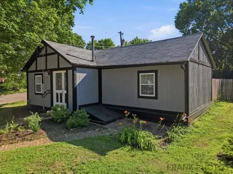 602 South Ottawa Avenue Dixon IL 61021