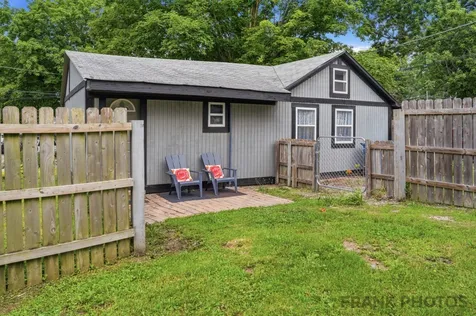 602 South Ottawa Avenue Dixon IL 61021
